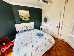 Nice room in Federal Hill, Downtown with shared bathroom and kitchen bd